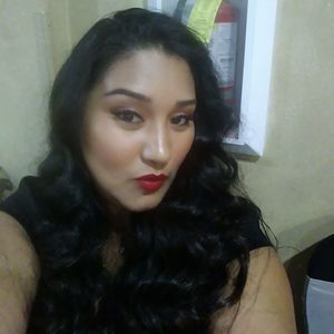 Meet your Posher, Mayra